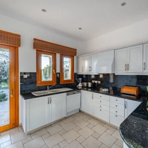6+ Bedroom House for Rent in Aphrodite Hills Kouklia, Paphos District