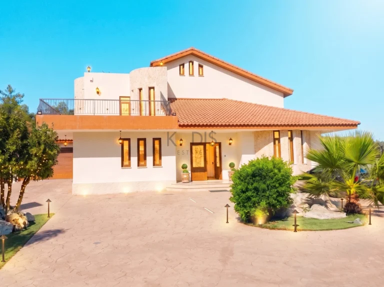 Cheap Houses and Villas for Sale Nicosia up to 800000 euro