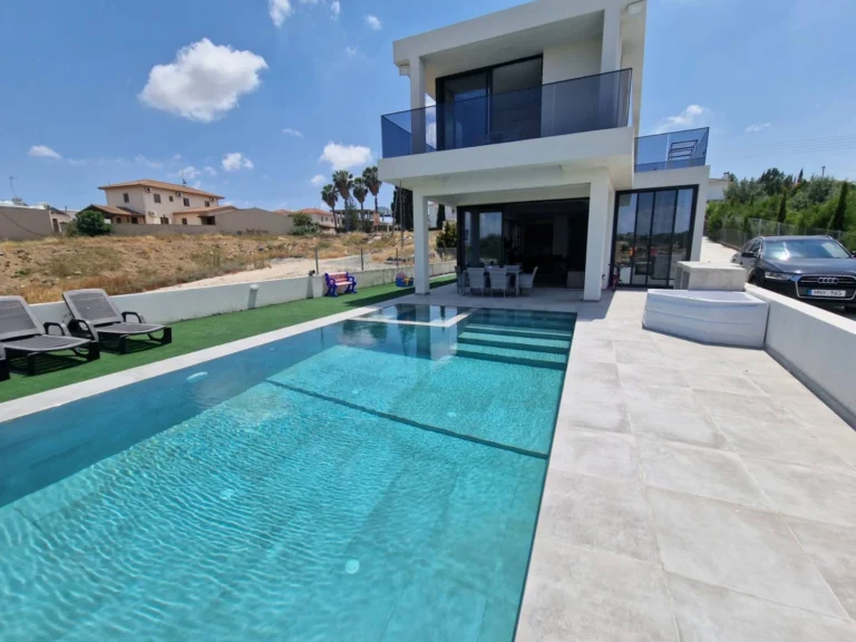 6+ Bedroom House for Sale