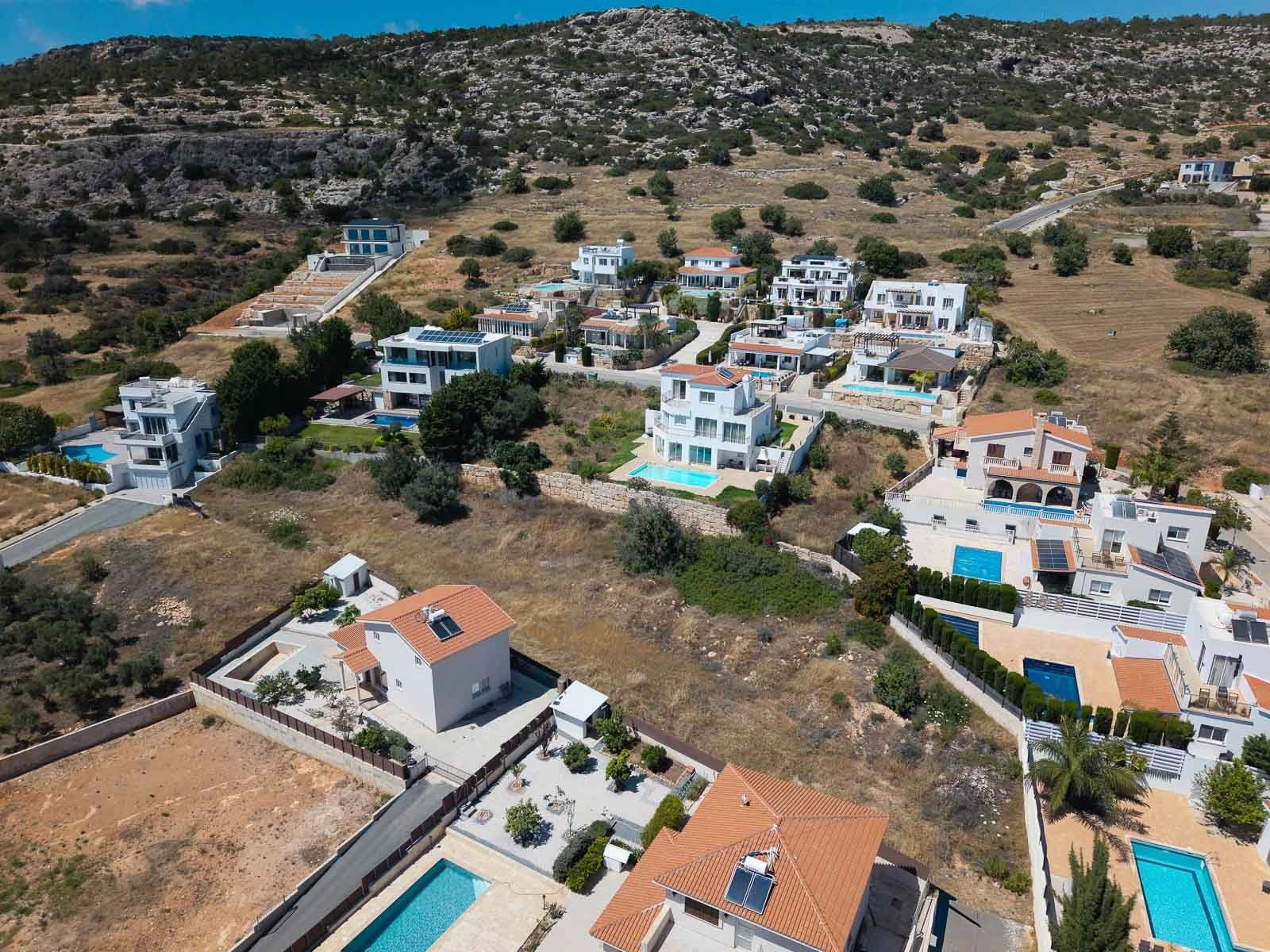 2,342m² Plot for Sale in Pegeia, Paphos District