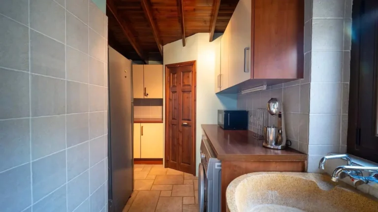 Cheap Houses and Villas for Sale Limassol up to 400000 euro