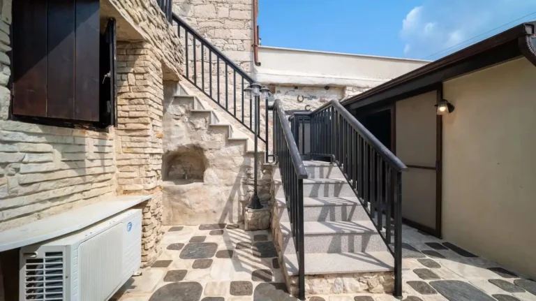Cheap Houses and Villas for Sale Limassol up to 400000 euro