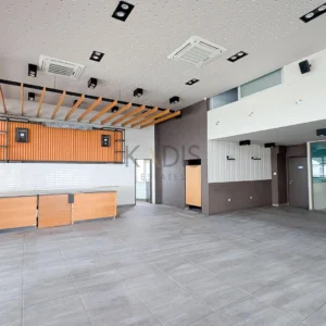 682m² Commercial for Sale in Latsia, Nicosia District
