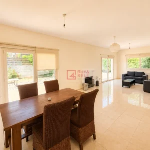 3 Bedroom House for Sale in Pissouri, Limassol District