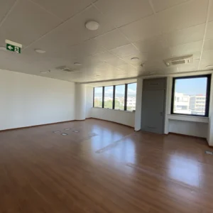 135m² Office for Rent in Paphos District