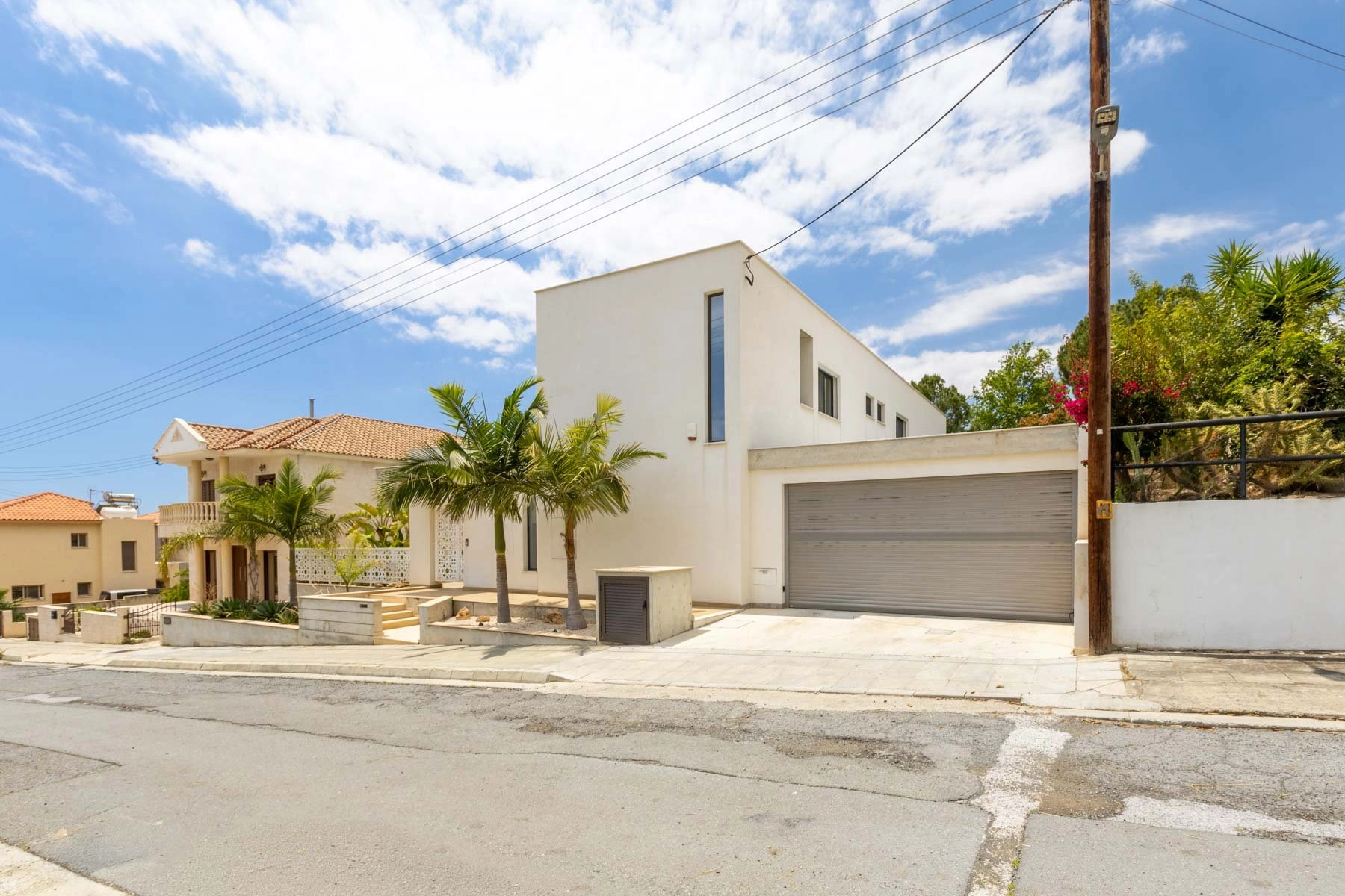 4 Bedroom House for Sale in Limassol – Agios Athanasios