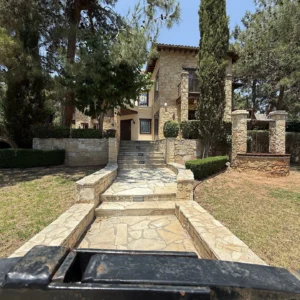 500m² House for Sale in Limassol District