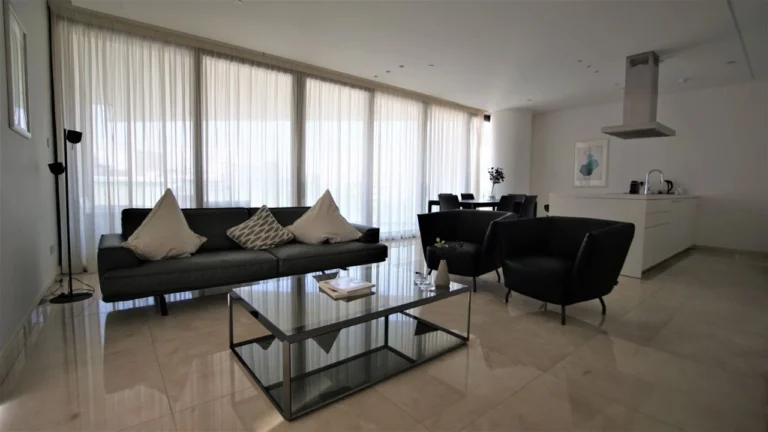 3 Bedroom Apartment for Sale