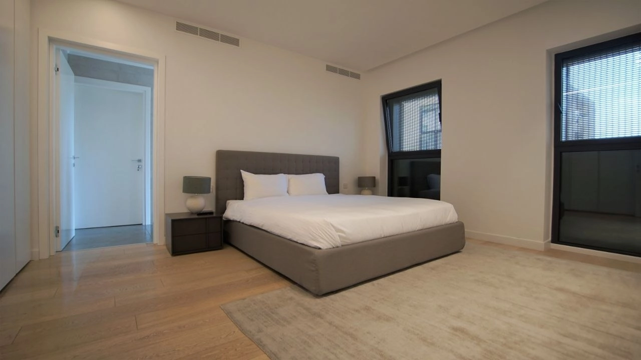 3 Bedroom Apartment for Sale