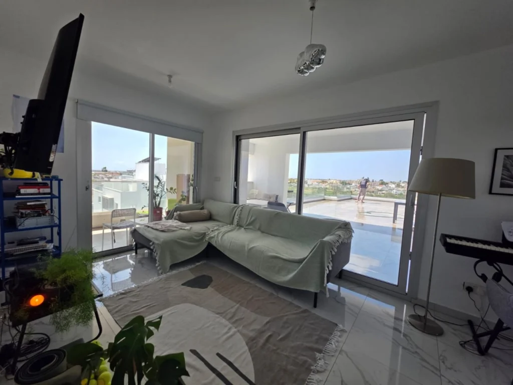 2 Bedroom Apartment for Sale