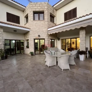 4 Bedroom House for Sale in Pyrgos Lemesou, Limassol District