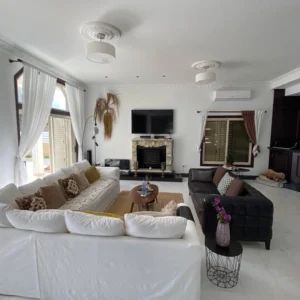 5 Bedroom House for Rent in Meneou, Larnaca District