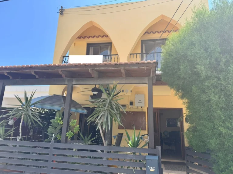 Cheap Houses and Villas for Sale Larnaca up to 500000 euro