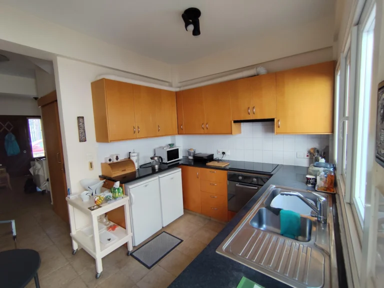Cheap Houses and Villas for Sale Limassol up to 300000 euro