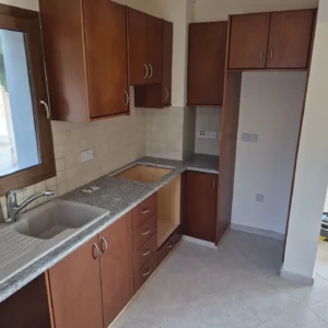 2 Bedroom House for Rent in Peyia, Paphos District