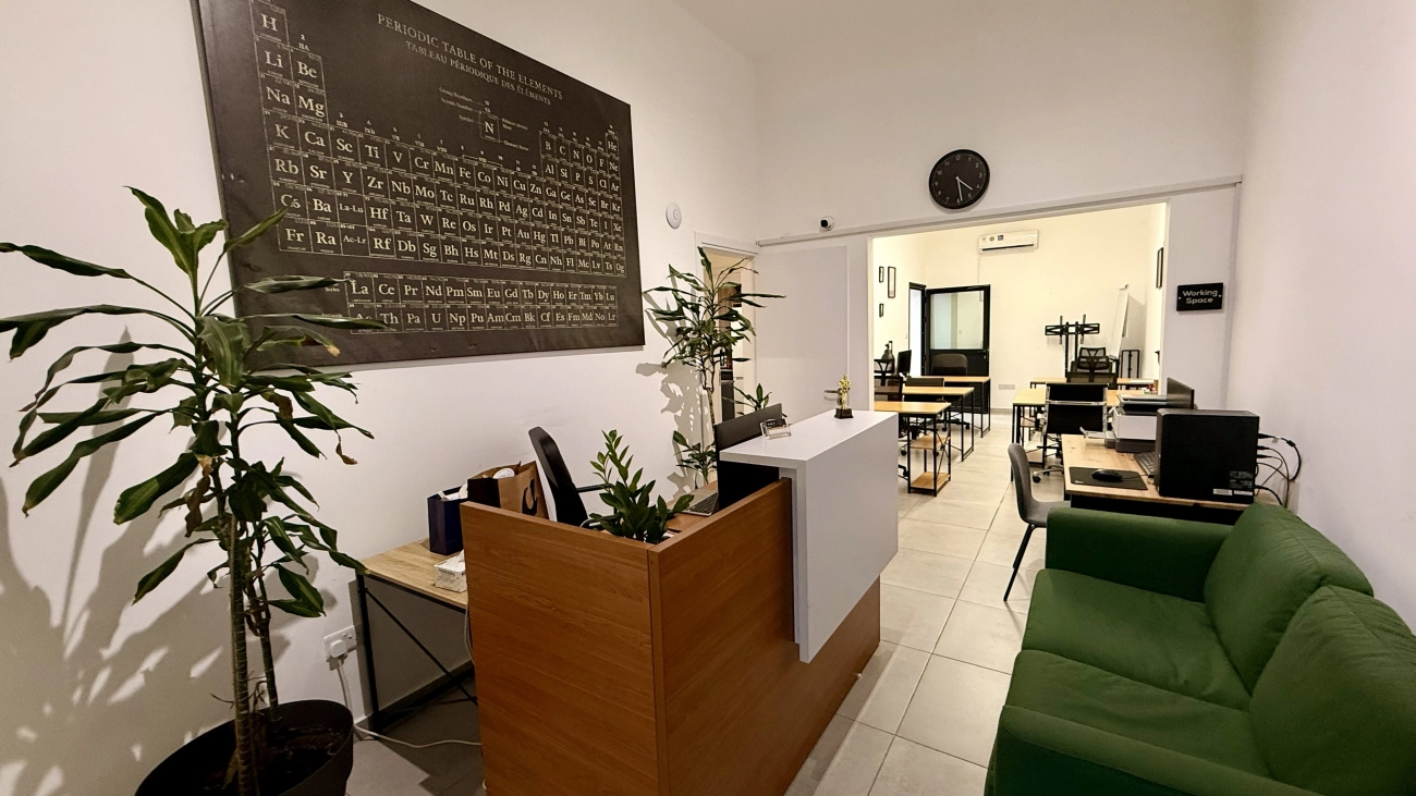 350m² Office for Sale in Limassol – Agia Zoni