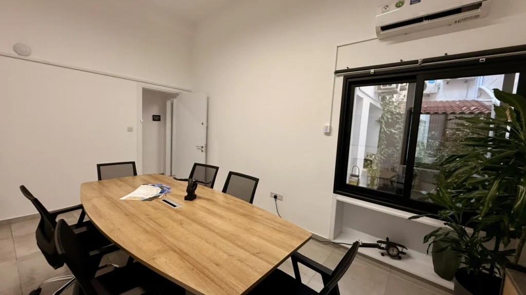 350m² Office for Sale in Limassol – Agia Zoni