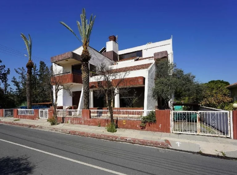 Cheap Houses and Villas for Sale Nicosia up to 900000 euro