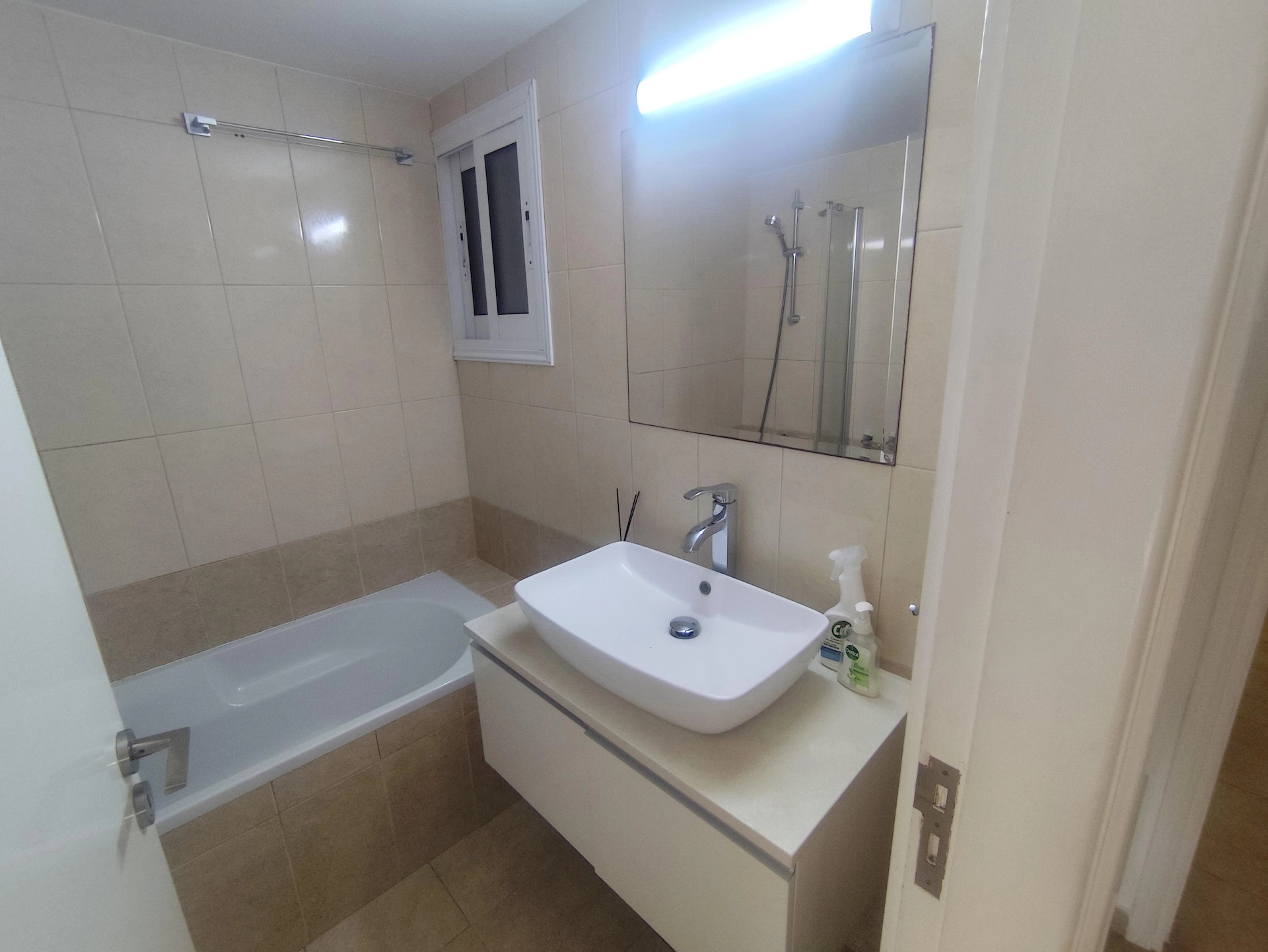 3 Bedroom Apartment for Rent in Limassol – Tsiflikoudia