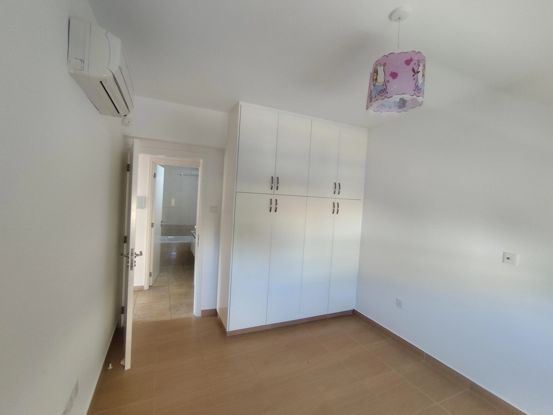 3 Bedroom Apartment for Rent in Limassol – Tsiflikoudia
