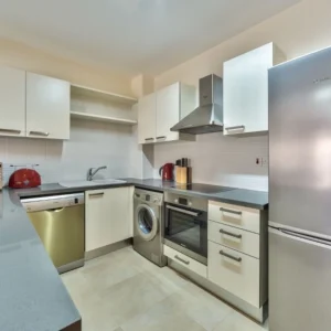 2 Bedroom Apartment for Rent in Potamos Germasogeias, Limassol District