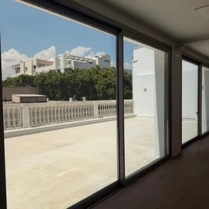 180m² Office for Rent in Limassol District