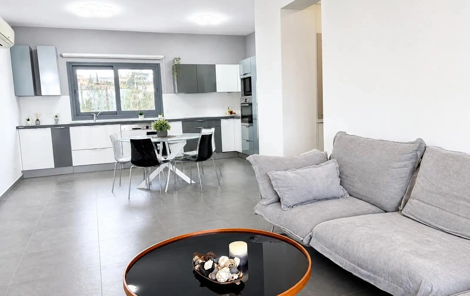 3 Bedroom Apartment for Sale in Mouttagiaka Tourist Area, Limassol District