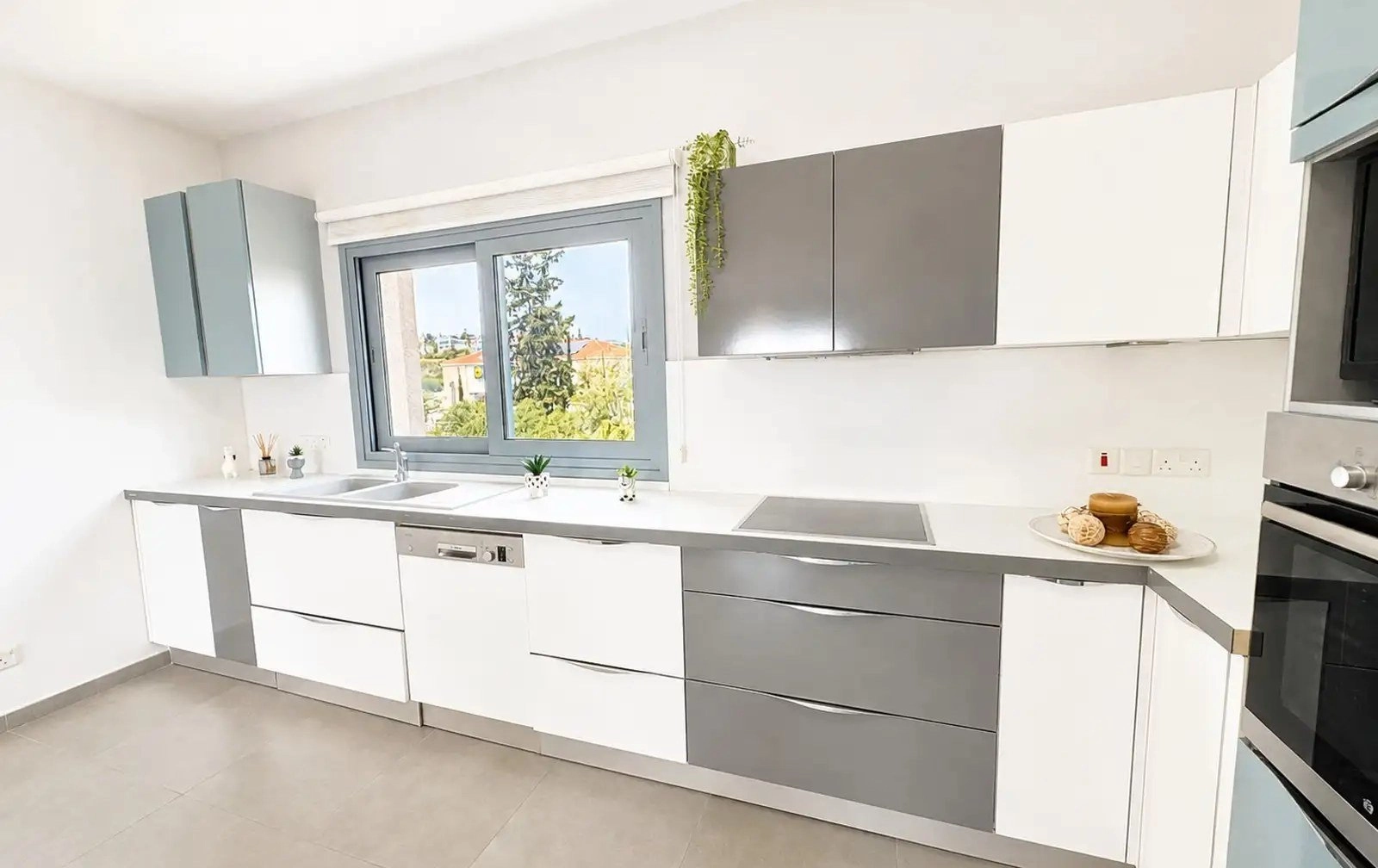 3 Bedroom Apartment for Sale in Mouttagiaka Tourist Area, Limassol District