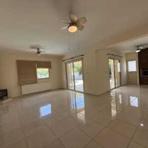 4 Bedroom House for Rent in Pyrgos Lemesou, Limassol District