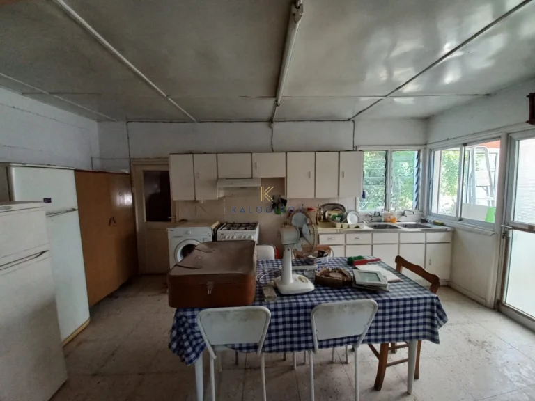 Cheap Houses and Villas for Sale Larnaca up to 300000 euro