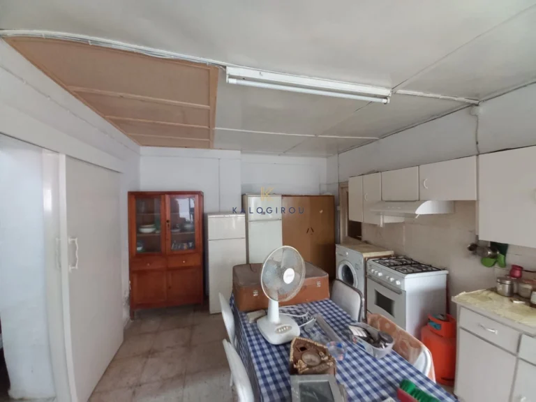 Cheap Houses and Villas for Sale Larnaca up to 300000 euro