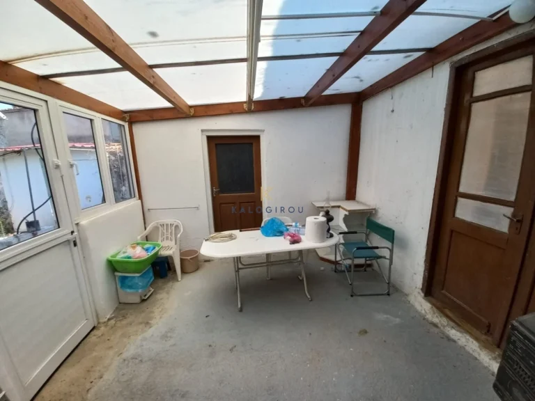 Cheap Houses and Villas for Sale Larnaca up to 300000 euro