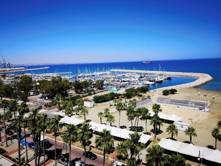 Cheap Apartments for Sale Larnaca up to 1000000 euro
