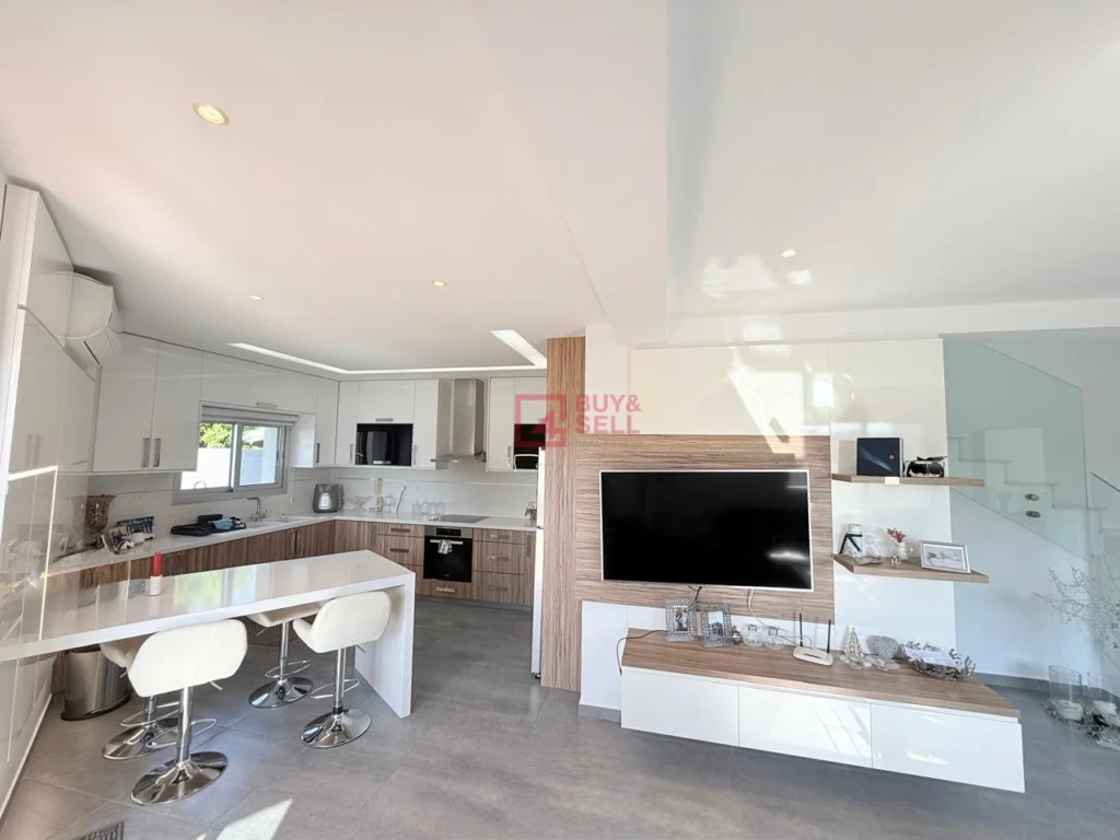 4 Bedroom House for Rent
