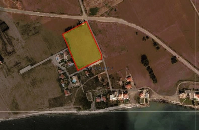 10,458m² Plot for Sale in Pervolia Larnacas