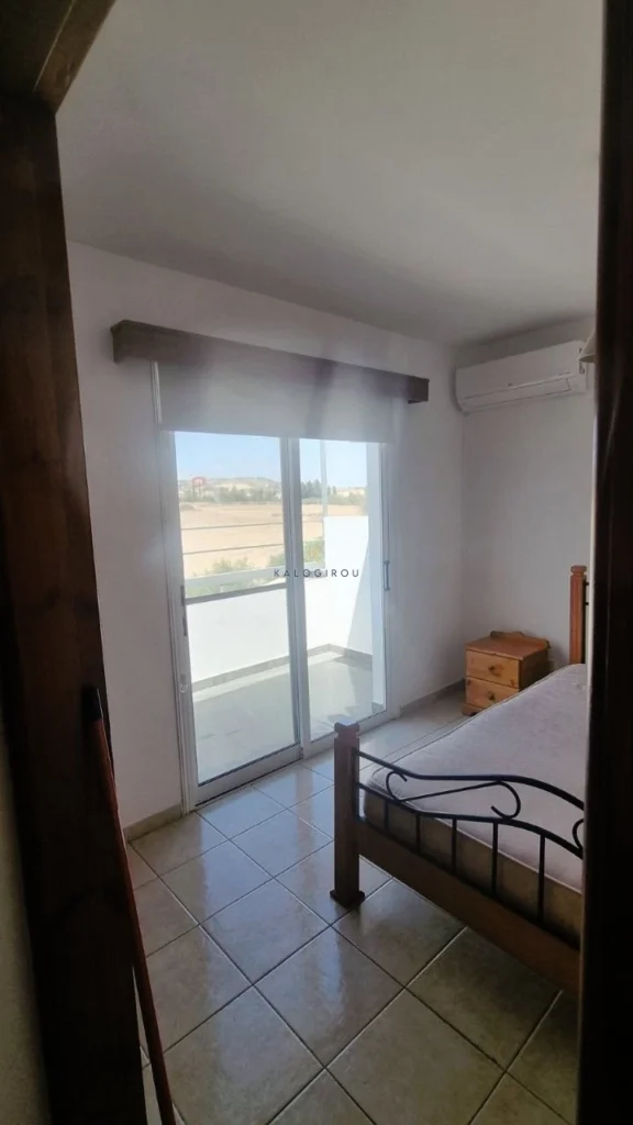 2 Bedroom Apartment for Sale in Livadia Larnakas, Larnaca District