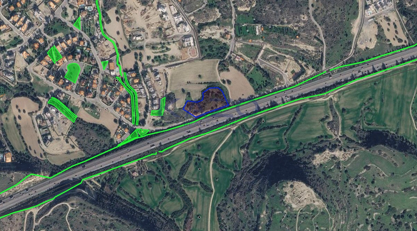 5,592m² Plot for Sale in Agios Tychonas, Limassol District