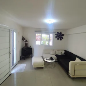 1 Bedroom Apartment for Rent in Kato Polemidia, Limassol District