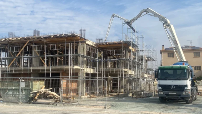 Cheap Apartments for Sale Larnaca up to 300000 euro