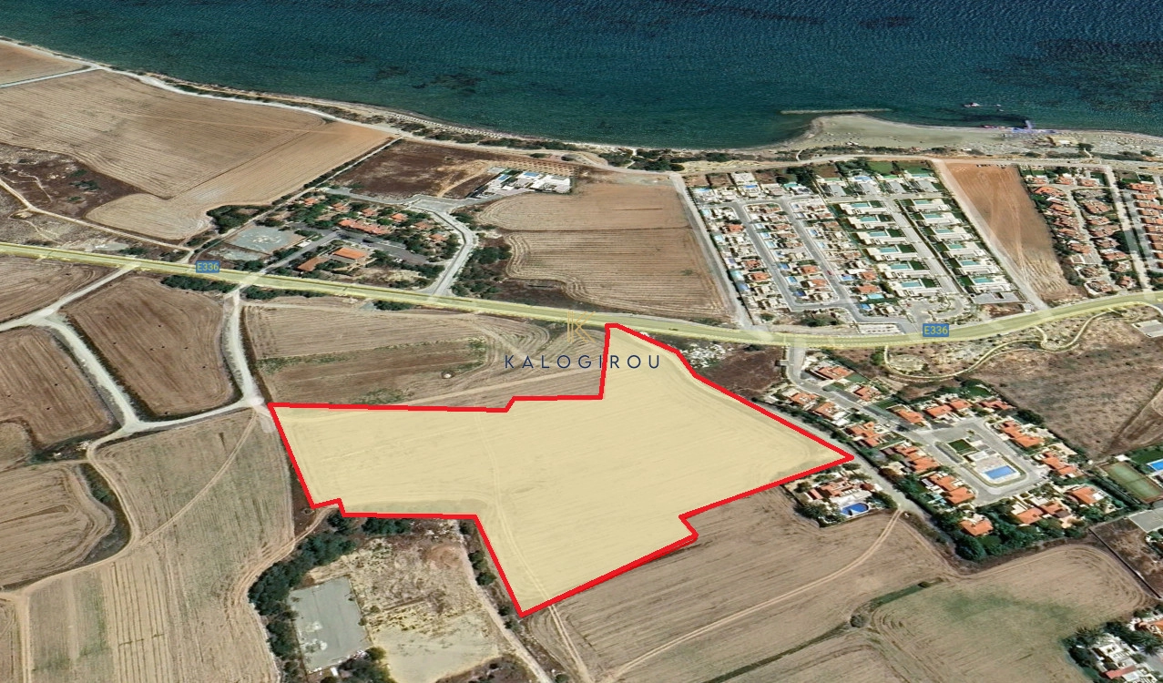 24,829m² Plot for Sale in Pervolia Larnacas