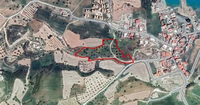 11,372m² Plot for Sale in Alaminos, Larnaca District