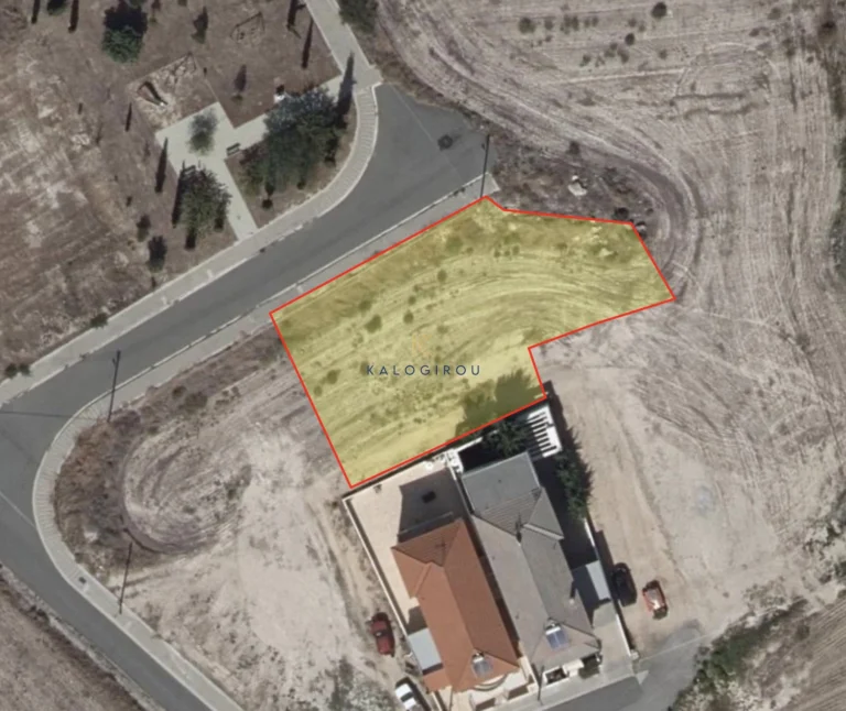 704m² Plot for Sale in Aradippou, Larnaca District