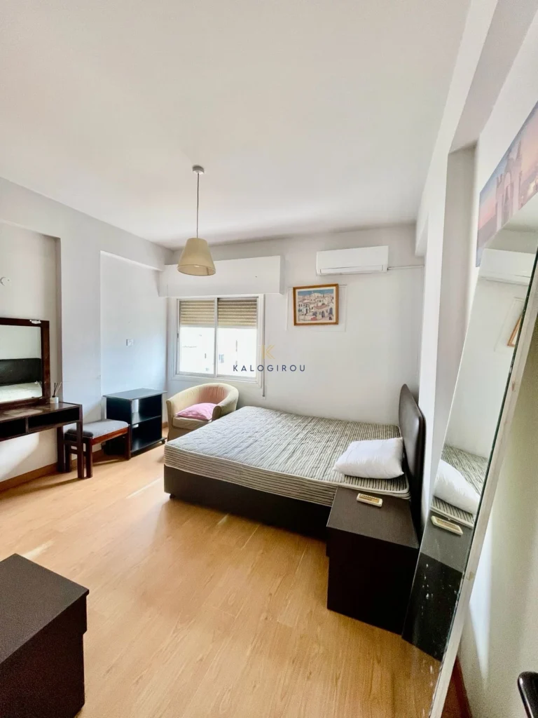991m² Building for Sale in Larnaca District