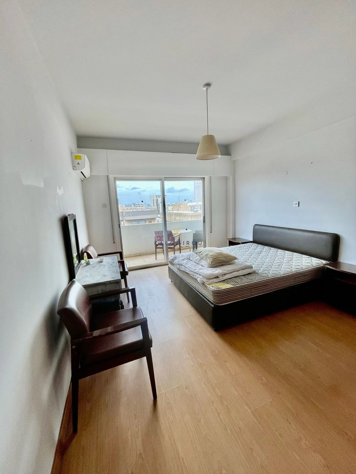 991m² Building for Sale in Larnaca District