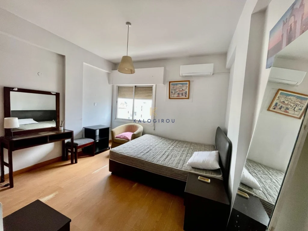 991m² Building for Sale in Larnaca District