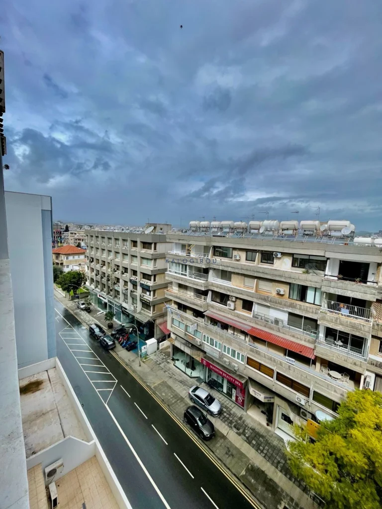 991m² Building for Sale in Larnaca District