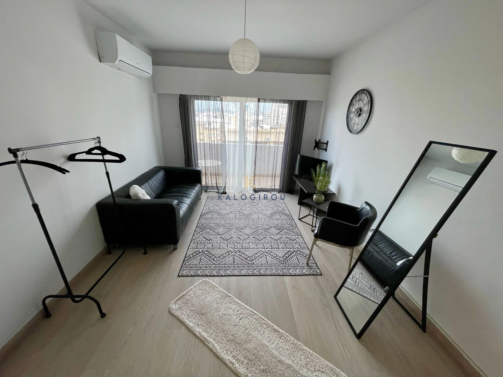 991m² Building for Sale in Larnaca District