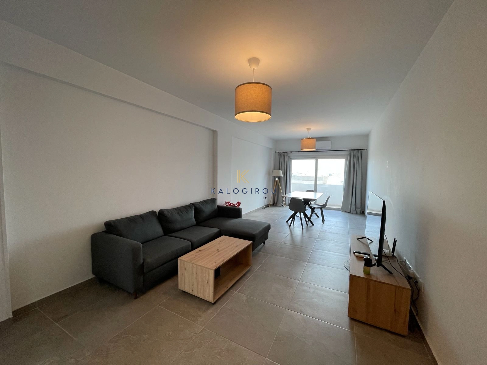 991m² Building for Sale in Larnaca District