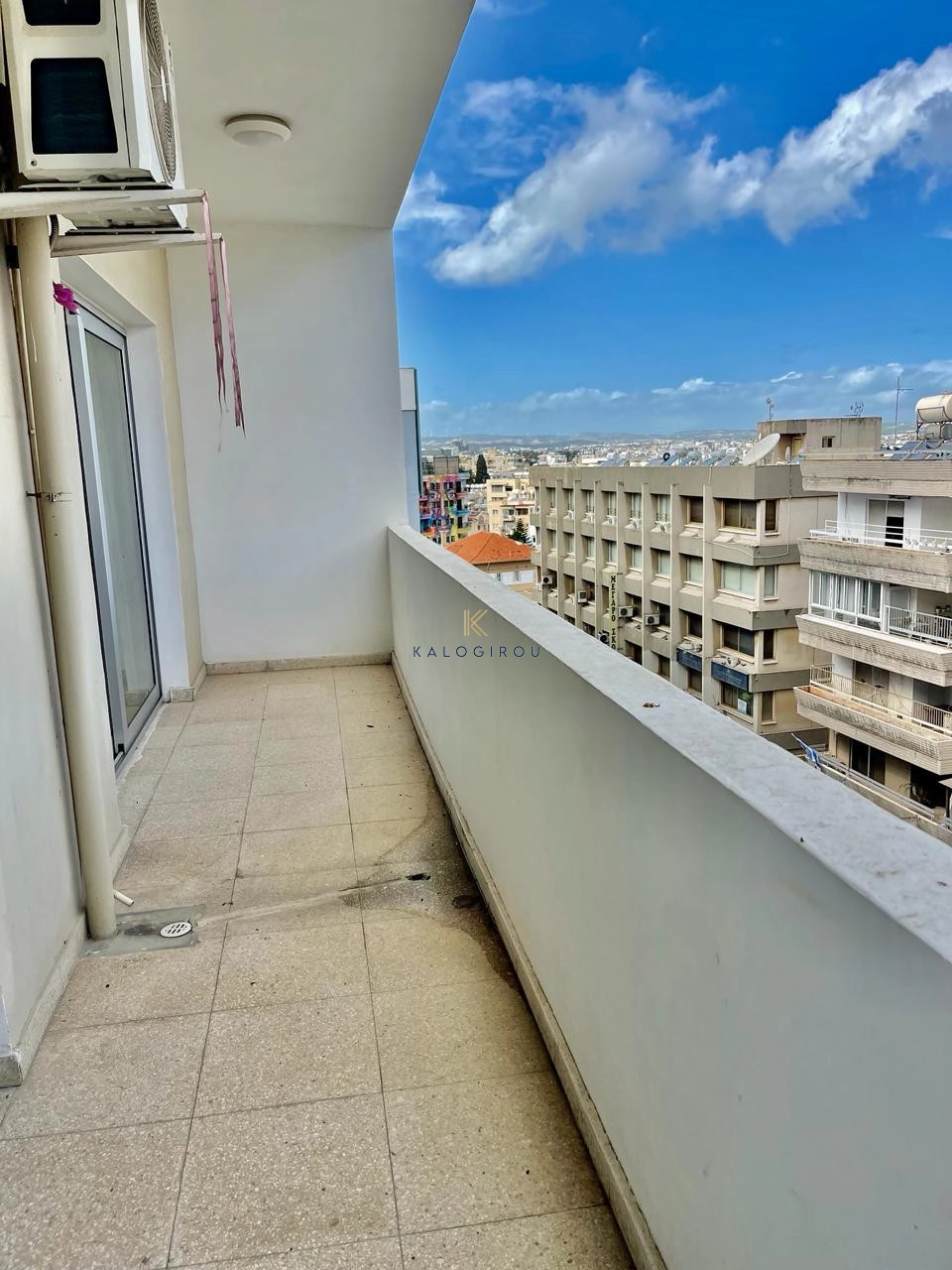 991m² Building for Sale in Larnaca District
