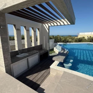 5 Bedroom House for Sale in Geroskipou, Paphos District